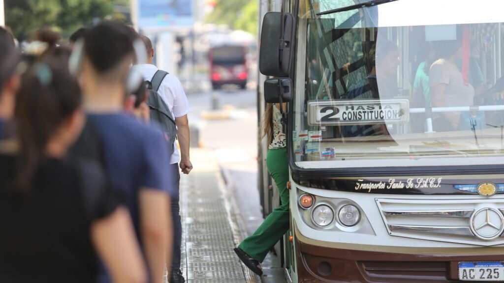 Nación modificó el esquema de subsidios al transporte en el AMBA y serán otorgados según la demanda del servicio.
