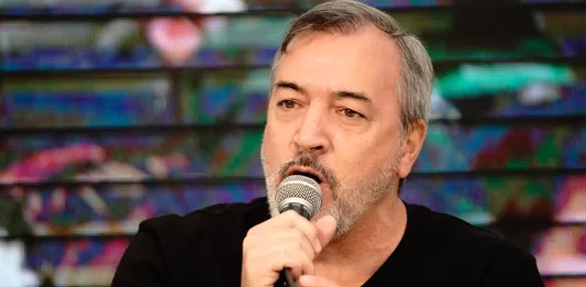 El titular de ATE cruzó a la máxima autoridad del Ministerio de Justicia luego de que anunciara nuevos despidos en la cartera.