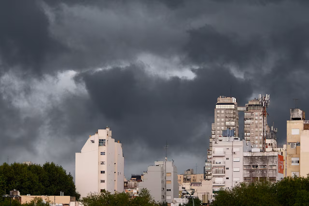 El temporal anunciado en la provincia de Buenos Aires causó desastres en varios municipios. Cuáles son los más afectados.