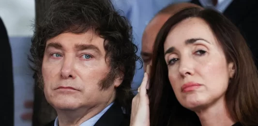 El entorno de Victoria Villarruel salió con los tapones de punta a expresar el estupor de la vice, luego de que el presidente Javier Milei la tildará de “casta política”.