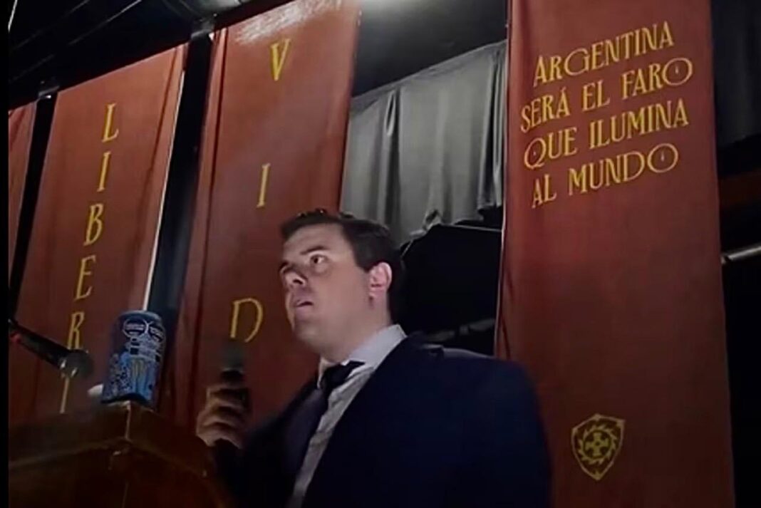 Guillermo Francos, respaldó al influencer libertario Daniel Parisini (
