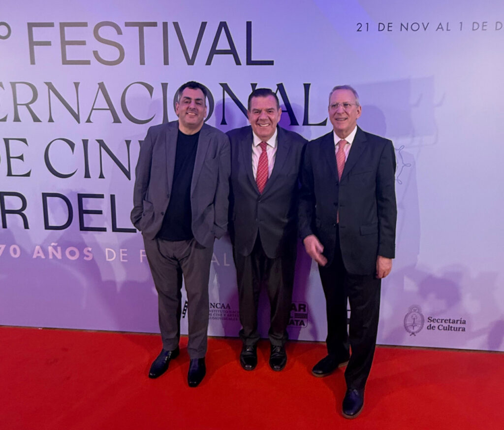 Cifelli junto al intendente marplatense, Guillermo Montenegro y el titular del INCAA, Carlos Pirovano en la presente edición del Festival de Cine. 