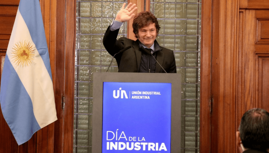 Milei justificó su ausencia al evento con su participación en el acto del Día de la Industria en septiembre pasado. 