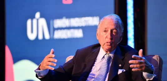 La UIA pidió "respeto" al Gobierno nacional en relación a las ausencias del presidente Javier Milei y del ministro de Economía, Luis Caputo.