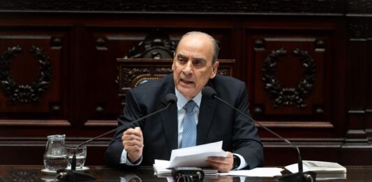 El jefe de Gabinete, Guillermo Francos, presenta su segundo informe de gestión en la Cámara de Diputados, con el cripto estafa como protagonista.