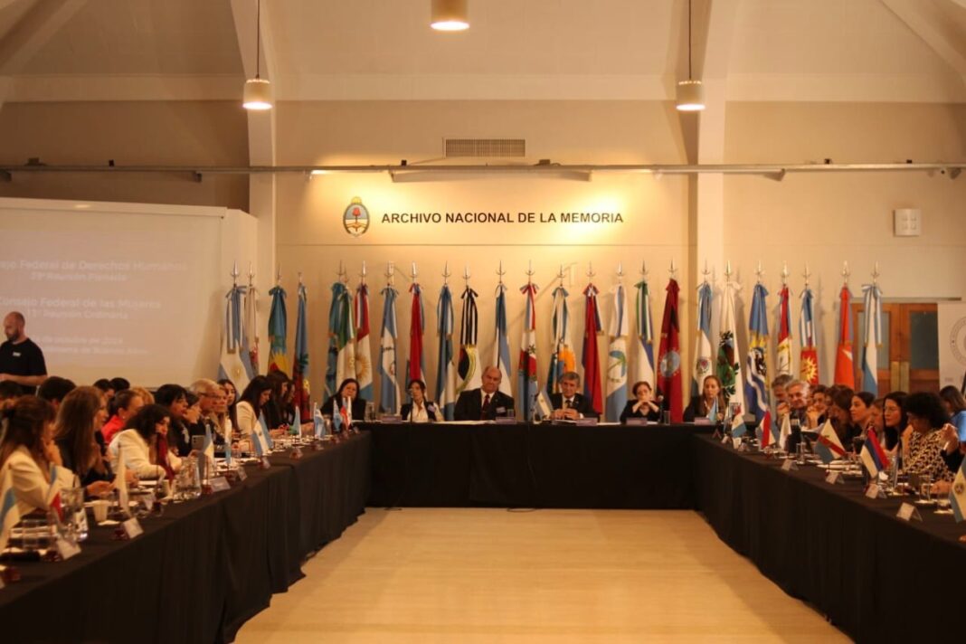 El Consejo Federal de las Mujeres le exigió al Gobierno de Milei que aplique un plan de políticas de género.