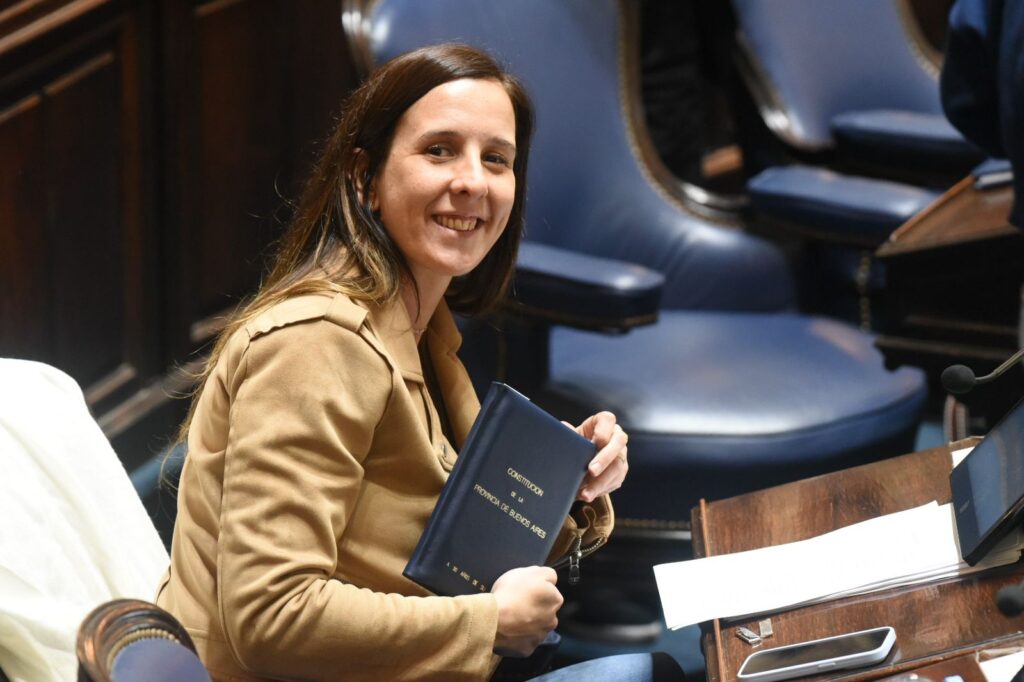 En su séptima sesión ordinaria del año, la Cámara de Diputados bonaerenses sancionó la adhesión a la Ley Lucio. De qué trata.
