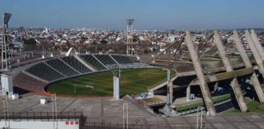 El pliego para la concesión del estadio Minella sorteó otra comisión y se debatirá en los próximos días en el Concejo Deliberante de Mar del Plata.