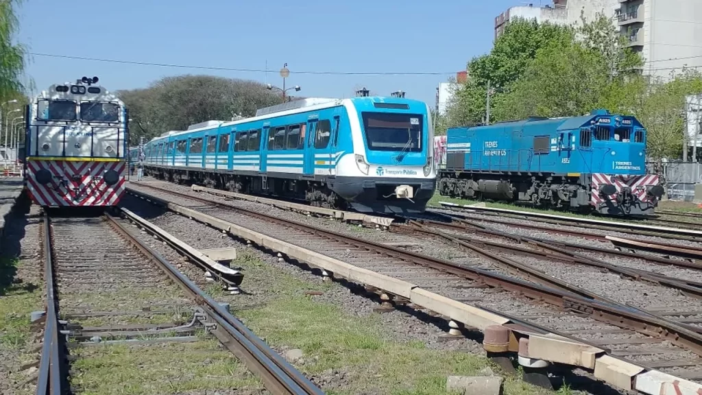 La Fraternidad decidió acatar la conciliación obligatoria y levantó el paro de trenes.