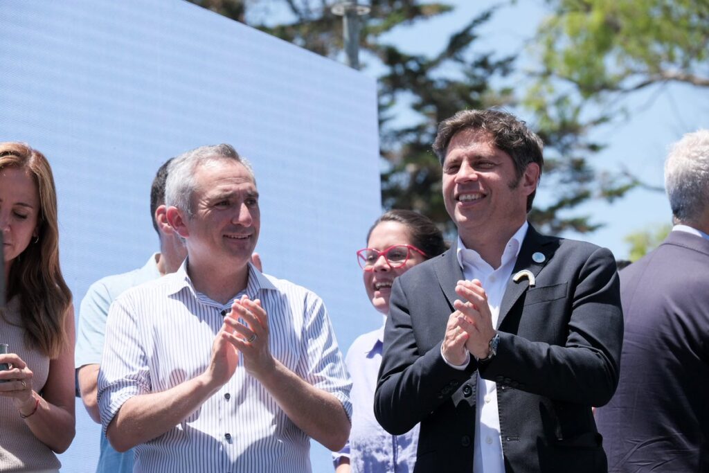 Larroque anunció junto a Kicillof, una inversión millonaria en programas de asistencia destinados a paliar el impacto de las políticas de ajuste del Gobierno nacional.