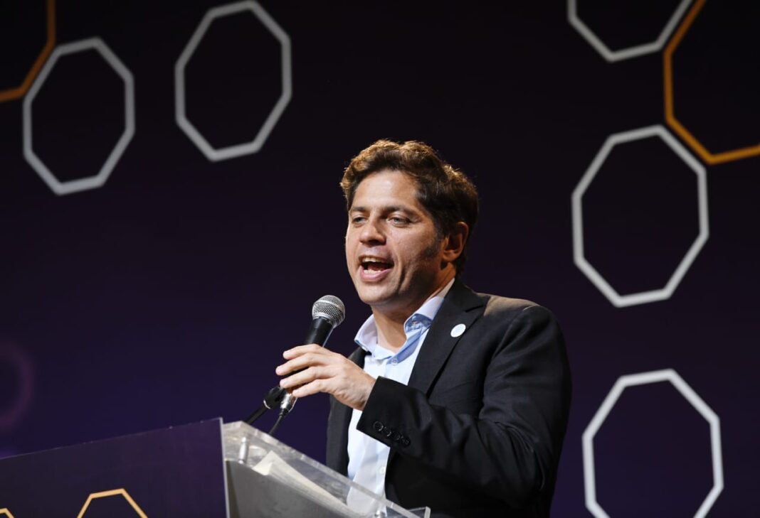 A casi 1 año de la asunción de Javier Milei, el gobernador Axel Kicillof encabezó el cierre de un plenario multisectorial donde habló de las consecuencias de la administración nacional.