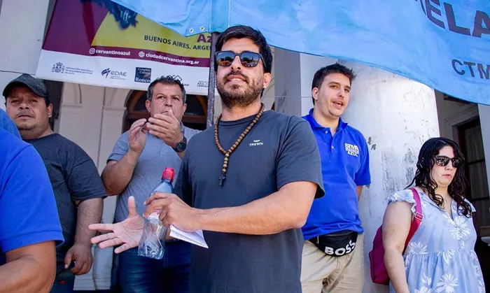 Luciano Varela anunció "con sorpresa" el inesperado acuerdo con el intendente Sombra.