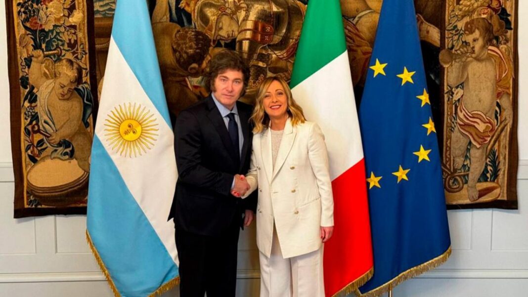 Milei se reunirá hoy con Meloni en un encuentro que busca fortalecer las relaciones bilaterales entre ambos países.