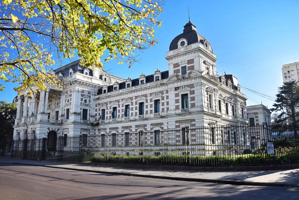 Bianco confirmó que el Gobierno bonaerense no dará asueto los días 23 y 30 de diciembre como había pedido la Federación de Gremios Estatales y Particulares de la provincia de Buenos Aires.