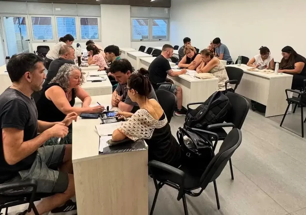 El titular de ATE calificó a los exámenes de idoneidad como un intento fallido de “estigmatizar” el empleo público.