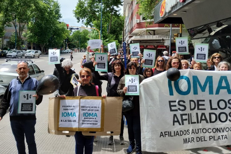 Los afiliados autoconvocados convocan a marchar el próximo jueves 19 de diciembre a las 12 horas a la sede más cercana de la obra social bonaerense.