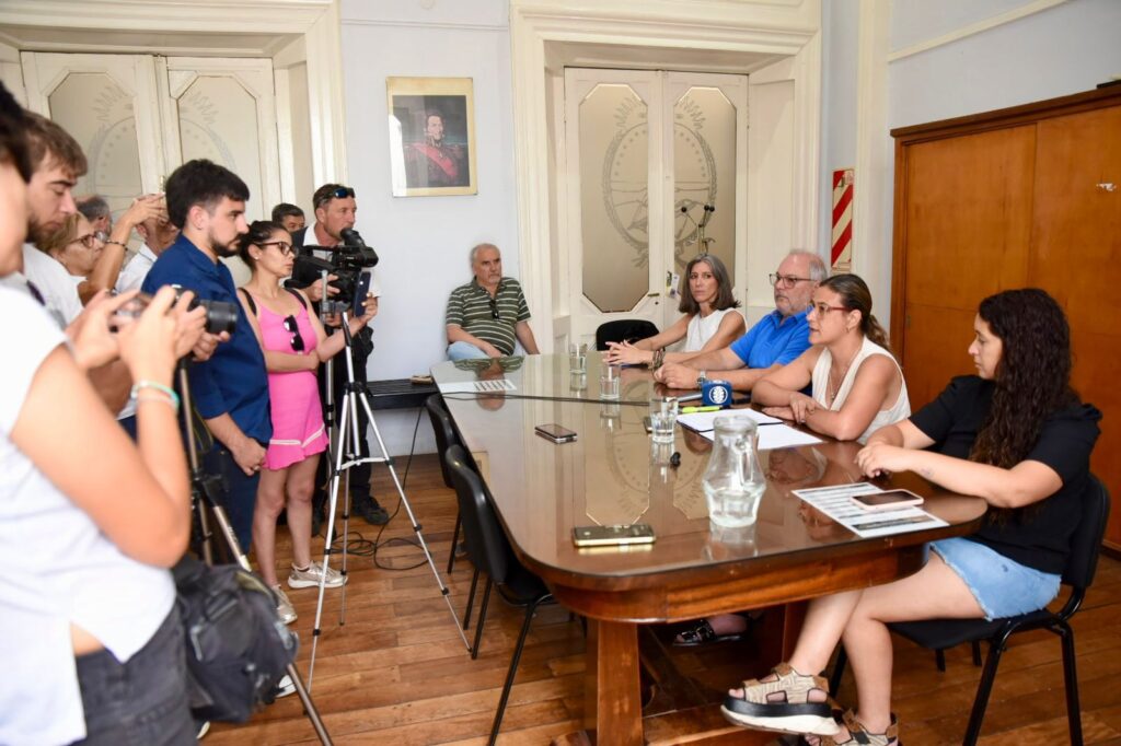 San Nicolás: concejales de Unión por la Patria reclamaron respuesta por parte del titular del cuerpo legislativo.