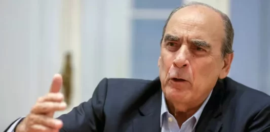 El jefe de Gabinete, Guillermo Francos, advirtió este martes que el Ejecutivo de Javier Milei vetará cualquier reforma previsional impulsada por la oposición en el Congreso de la Nación.