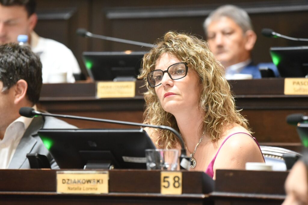 “En estas navidades, les deseo que la pasen rodeados de los seres que más quieren y en paz", Natalia Dziakowski.