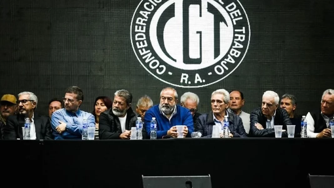 La CGT le pidió al Gobierno de Milei que tome medidas urgentes que eviten el colapso financiero de las obras sociales.