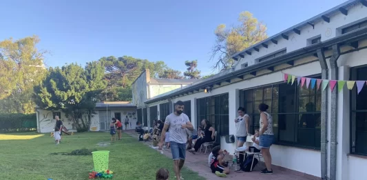 El senador del PRO oriundo de La Plata, Marcelo "Chuby" Leguizamón, pide explicaciones por el traslado del jardín de Parque San Martín.