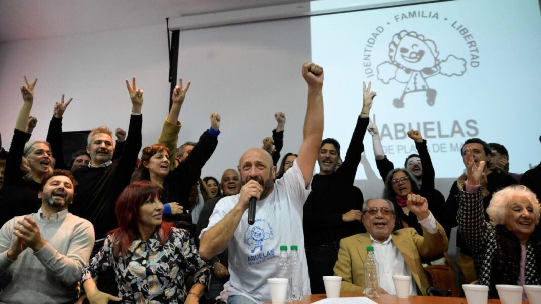 Las Abuelas de Plaza de Mayo confirmaron la noticia a través de un comunicado y convocaron a una conferencia de prensa hoy a las 14hs.