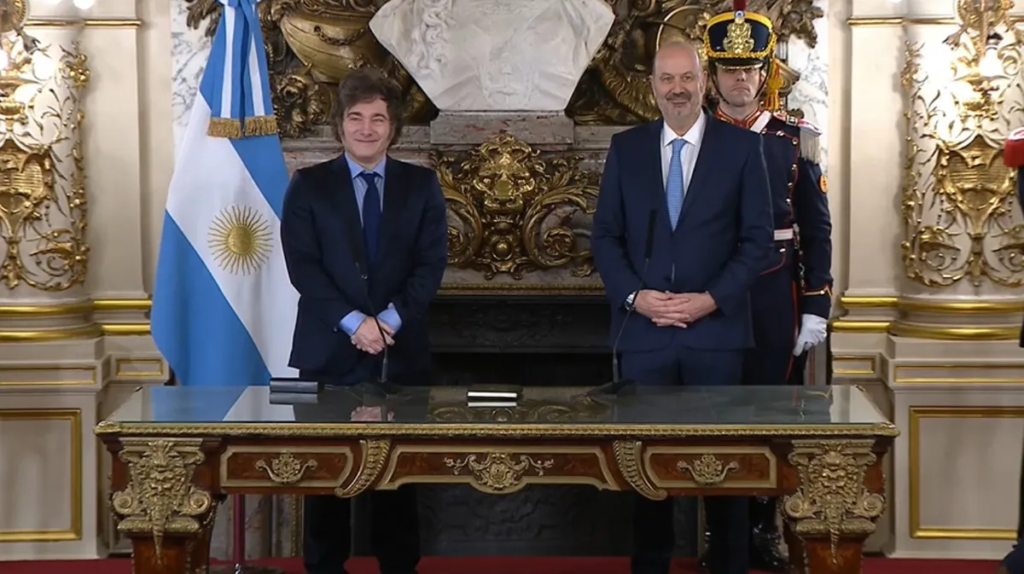 Sturzenegger confirmó que entre diciembre de 2023 y noviembre de 2024, 35.936 trabajadores públicos perdieron sus empleos.