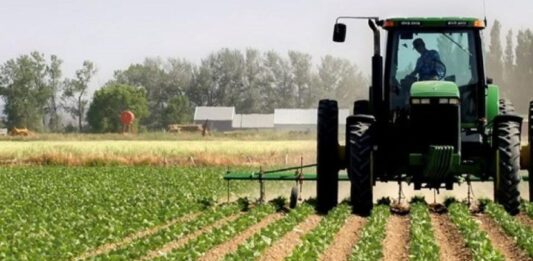 Desde CONINAGRO, CARBAP y Confederaciones Rurales Argentinas reclamaron al gobierno de Javier Milei avanzar en la quita de retenciones.
