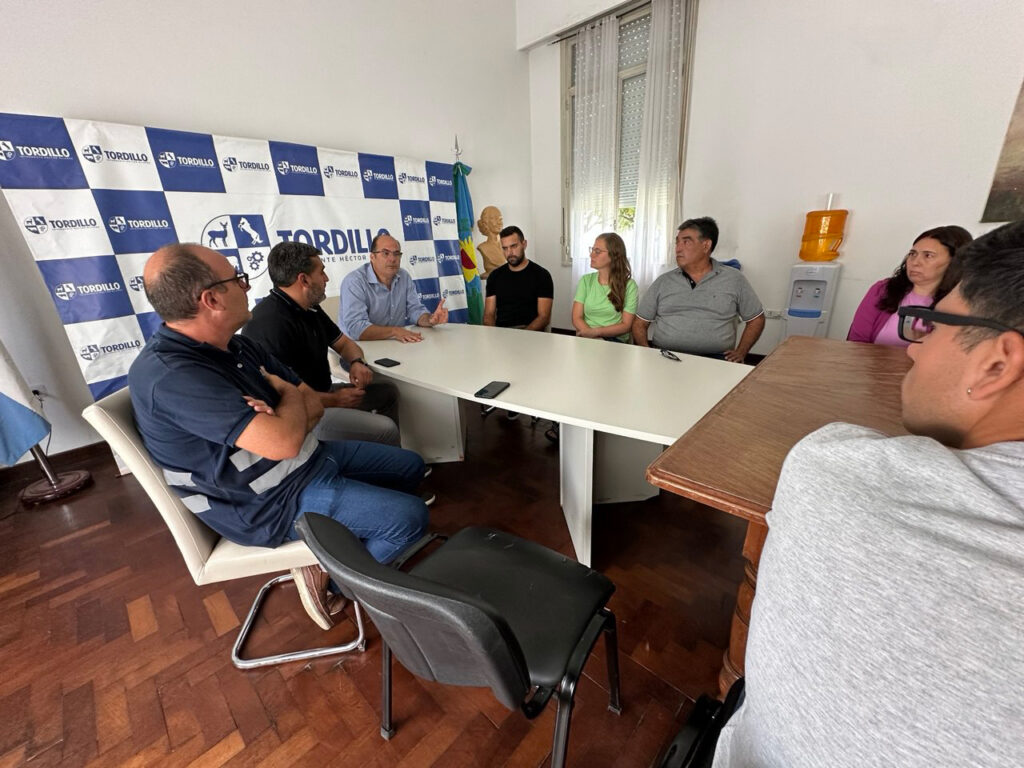 El intendente de Tordillo, Héctor Olivera, volvió a la Municipalidad tras tres años de licencia. Esta semana oficializó la nueva etapa con una reunión de gabinete.