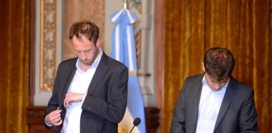 Axel Kicillof pateó la reunión con el ex Juntos que tenía como objetivo retomar las negociaciones por el Presupuesto 2025. Las voces y los planteos opositores.