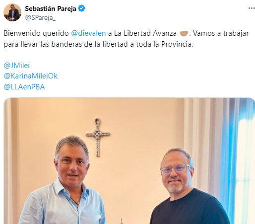 Las felicitaciones de Sebastián Pareja tras el arribo de Valenzuela a las filas libertarias.