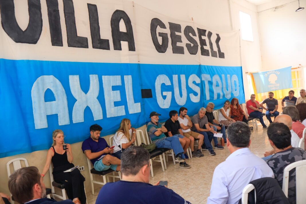 Alrededor de 50 dirigentes de la Quinta sección electoral se reunieron en Villa Gesell para fortalecer la imagen de Axel Kicillof.