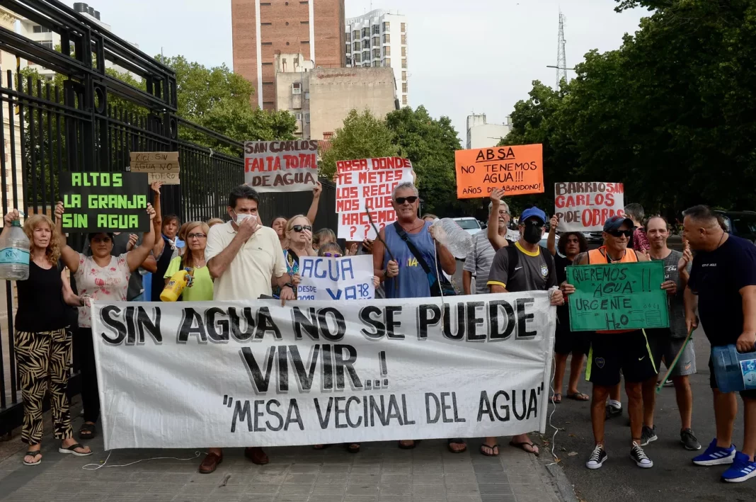 La Defensoría del Pueblo bonaerense pidió que ABSA informe su plan de contingencia para la ciudad de La Plata.