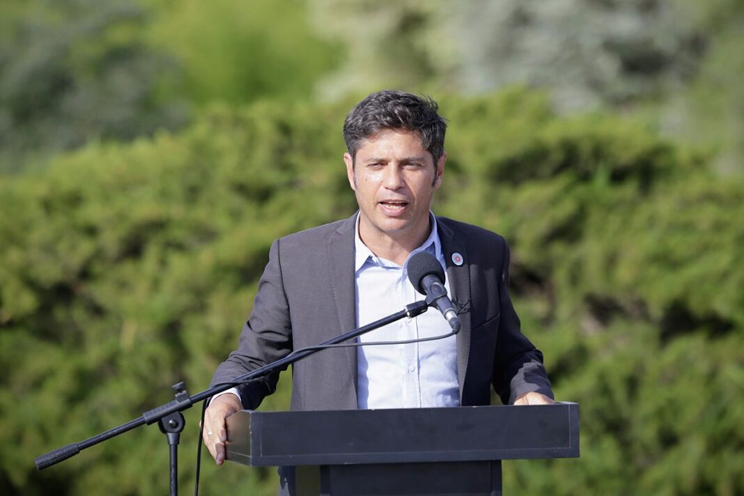 Axel Kicillof volvió a arremeter contra Javier Milei por los datos del consumo de la carne vacuna en 2024 que reveló la CICCRA.
