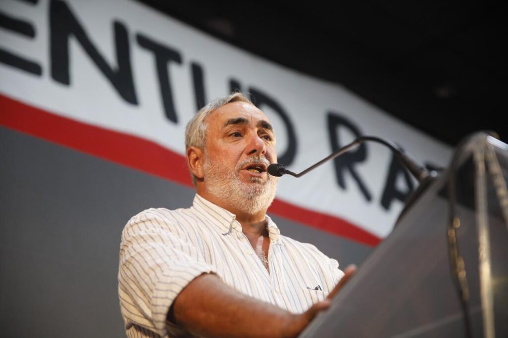 El presidente de la UCR bonaerense, Miguel Fernández.
