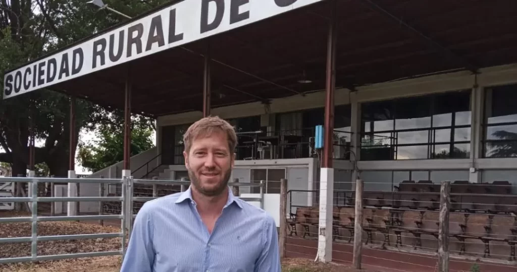 El titular de la Sociedad Rural de Junín, Hernán Guibelalde apuntó contra el Municipio por el mal estado de los caminos rurales. 