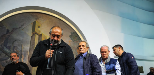 La CGT recibirá a referentes de organismos de derechos humanos por los despidos que llevó a cabo el Gobierno nacional en el exESMA y otras dependencias.