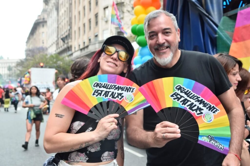 El titular de ATE Nacional, Rodolfo Aguiar destacó que las declaraciones de Milei en Davos contra el colectivo LGBTIQ+ vulneran principios fundamentales de la democracia.