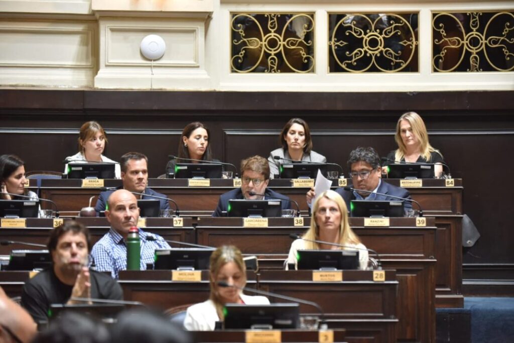 El bloque UCR+Cambio Federal y un diputado del PRO presentaron un proyecto para establecer la autarquía del IOMA.