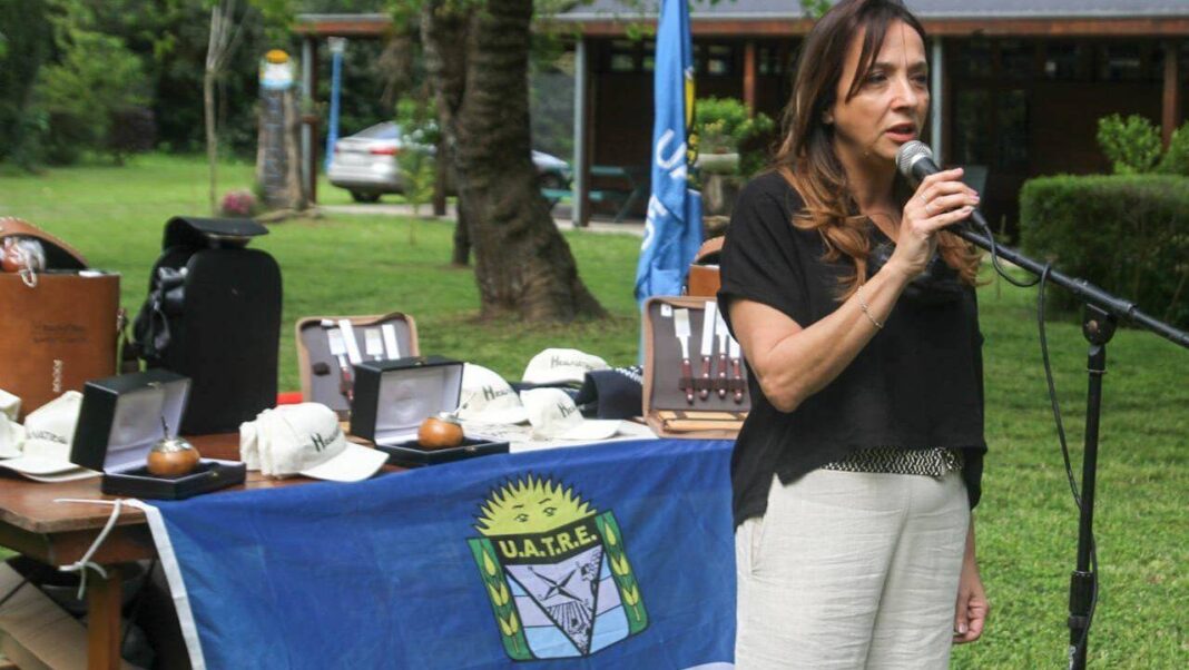 Afiliados de UATRE denuncian que la secretaría de Trabajo quiere intervenir el gremio por lo que se mantienen en alerta y movilización en defensa de la libertad sindical.