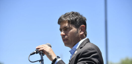 Tras una serie de crímenes violentos que sacudieron el municipio, el gobernador bonaerense, Axel Kicillof, pospuso el acto político que iba a hacer en Mar del Plata.