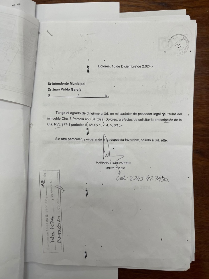 Dolores: pese a la existencia de una moratoria fiscal vigente, que habría permitido a los Etchevarren pagar su prolongada deuda a un monto reducido, la familia del ex alcalde bonaerense optó por solicitar la “condonación”.