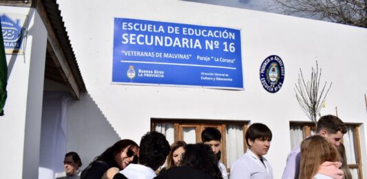 Tras varias discusiones y polémicas, el Gobierno de Kicillof comenzó a aplicar el plan que elimina la repitencia en las escuelas secundarias de la provincia.