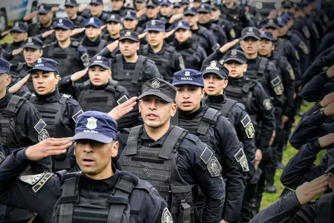 La diputada de La Libertad Avanza, Sofía Pomponio, presentó un pedido de informes por la cantidad licencias psiquiátricas en la Policía bonaerense.