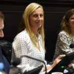 Paula Bustos: “Un acuerdo con LLA puede mejorar la competencia contra Kicillof” La diputada bonaerense del PRO, Paula Bustos, analiza la situación que atraviesa el partido y la necesidad de llegar a un frente electoral con LLA.