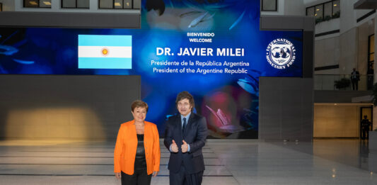 Milei se reunió nuevamente con Kristalina Georgieva, la titular del FMI, y revisó el nuevo programa que podrían cerrar antes de mitad de año.