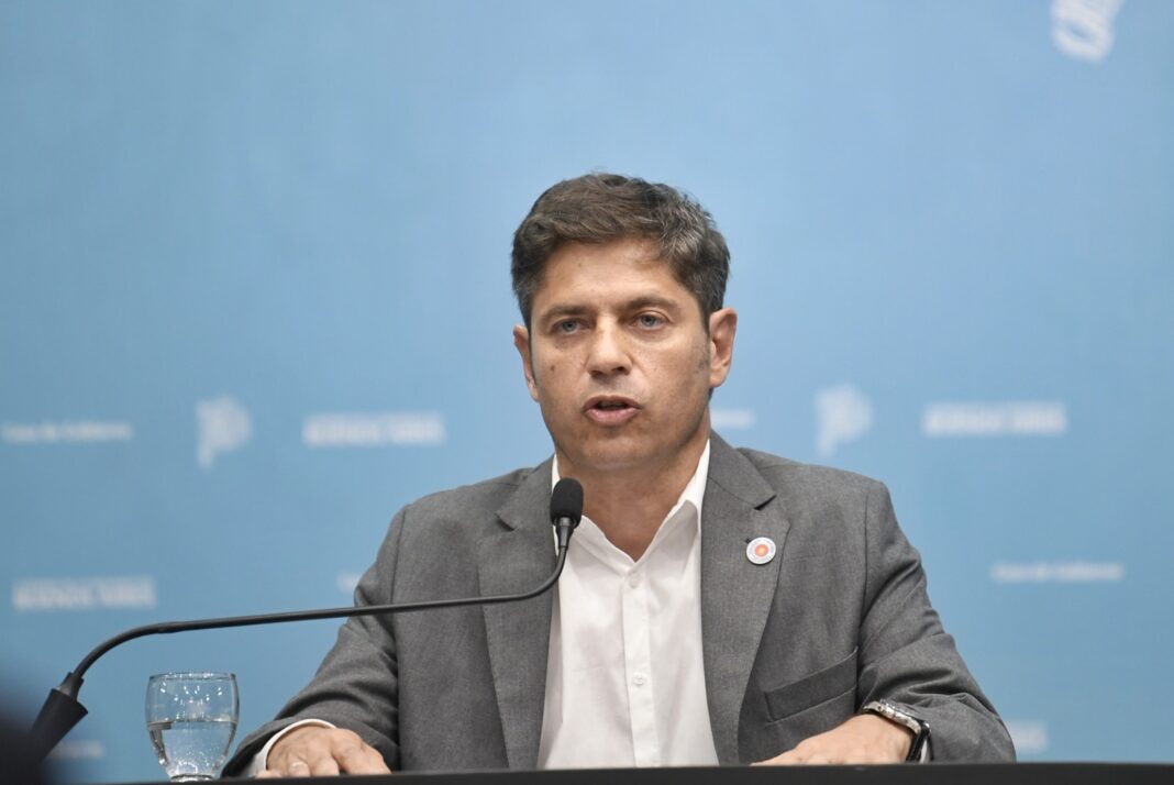 A través de una conferencia, el gobernador bonaerense, Axel Kicillof, remarcó que Milei no va a 