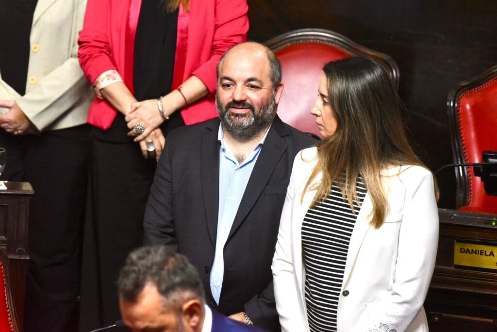 Legisladores bonaerenses de los dos bloques de la UCR condenaron el ataque a Facundo Manes en el Congreso.