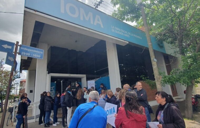 En el último semestre, crecieron las denuncias de afiliados por la falta de prestaciones del IOMA.