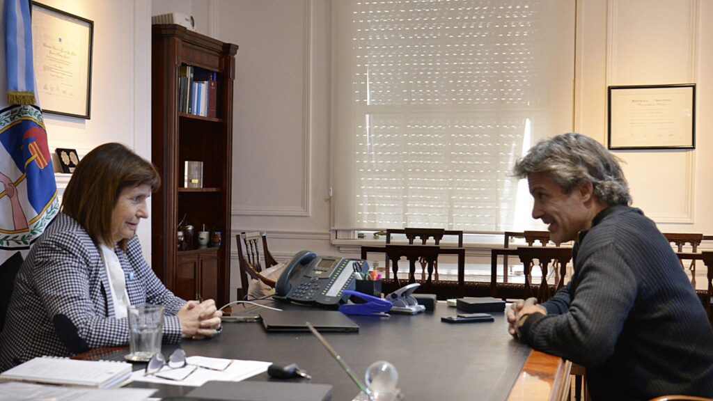 El concejal Segundo Cernadas asumió su banca en Tigre como dirigente cercano al bullrichismo.